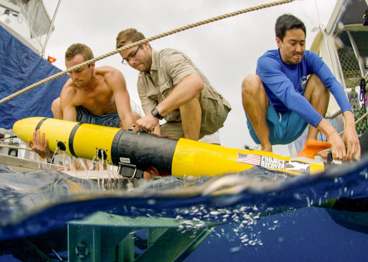 UDel Retrieves an AUV - The Science Behind the Search for MIAs